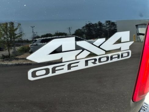 Used 2022 RAM 2500 Laramie AWD/4WD image 10
