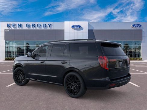 New 2026 Ford Expedition Platinum w/ Stealth Performance Package AWD/4WD image 5