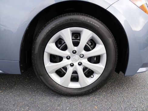 Used 2024 Toyota Corolla LE image 11