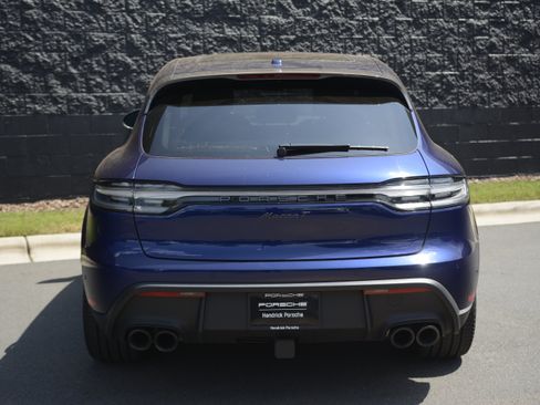 Certified 2026 Porsche Macan Turbo AWD/4WD image 6