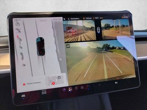 Used 2023 Tesla Model Y Long Range AWD/4WD image 21