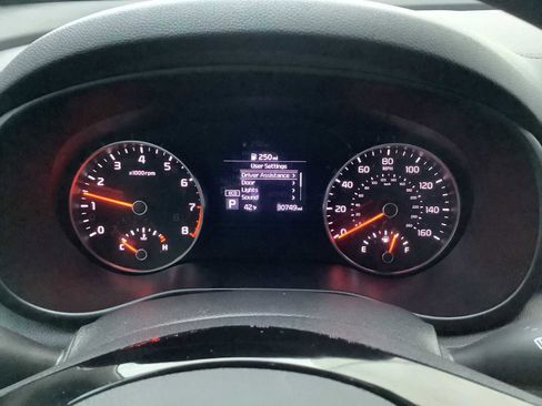 Used 2020 Kia Sportage LX image 20