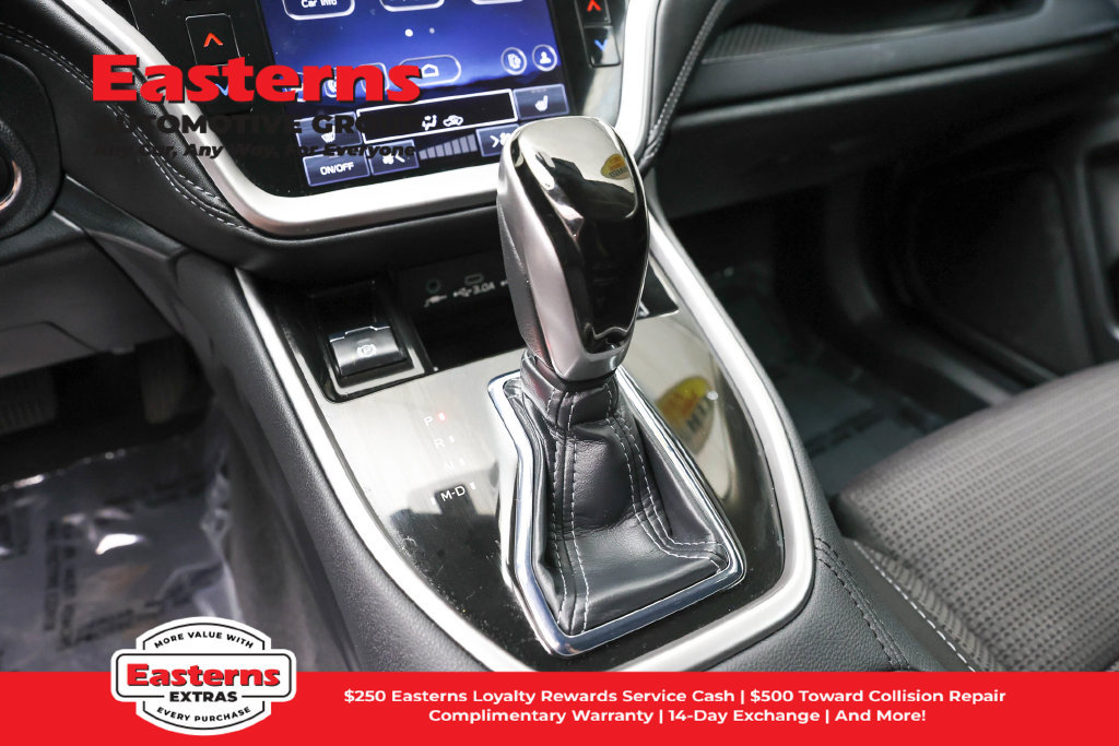 Used 2025 Subaru Outback Limited AWD/4WD image 14