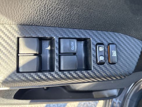 Used 2014 Toyota RAV4 XLE w/ Preferred Accessory Package AWD/4WD image 14