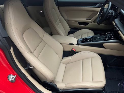 Used 2024 Porsche 911 Carrera S image 35