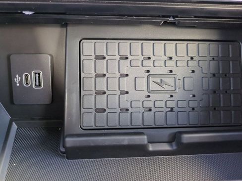 New 2025 Ford F150 Lariat w/ Equipment Group 501A Mid image 22