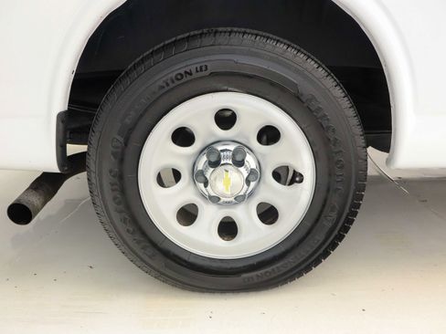 Used 2014 Chevrolet Express 1500 LT w/ LT Preferred Equipment Group image 29