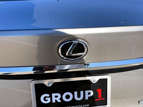 Certified 2021 Lexus ES 350 Ultra Luxury image 31