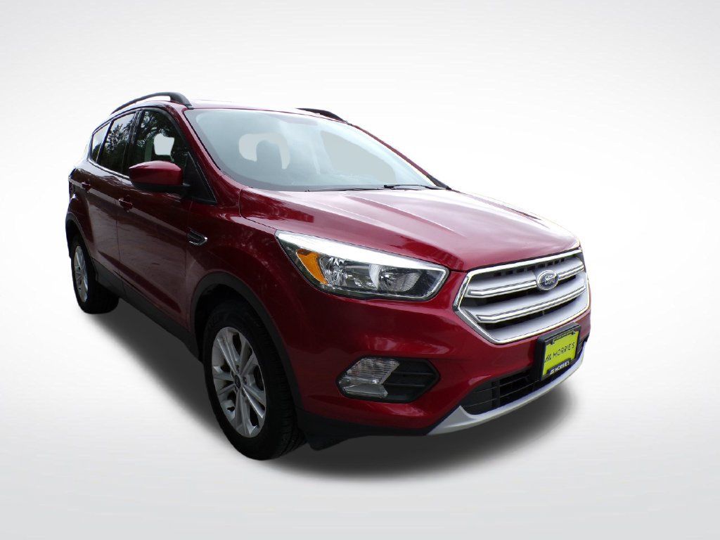 Used 2018 Ford Escape SE w/ SE Sync 3 Package AWD/4WD image 9