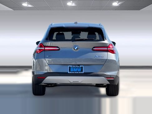 Used 2026 BMW X3 xDrive30 w/ Premium Package image 10