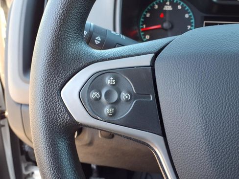 Certified 2022 Chevrolet Colorado W/T w/ WT Convenience Package image 18