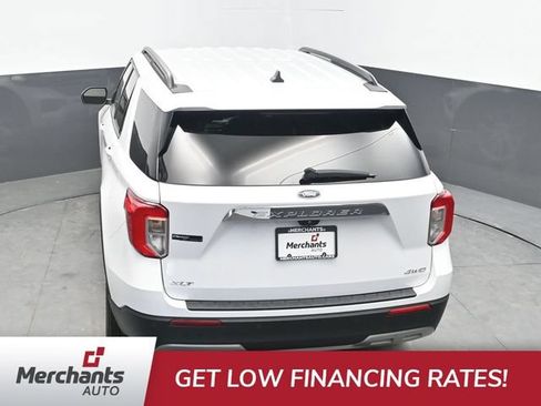 Used 2022 Ford Explorer XLT w/ Equipment Group 202A AWD/4WD image 24