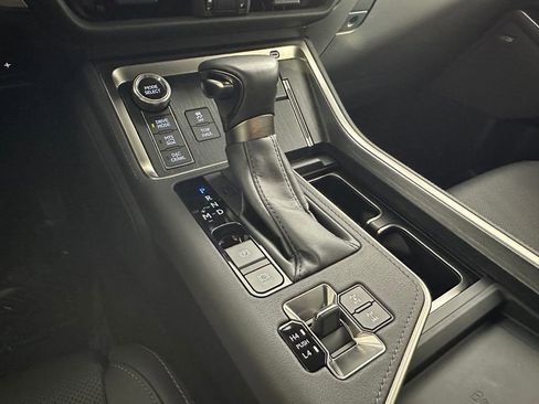 Used 2024 Lexus GX 550 AWD/4WD image 27