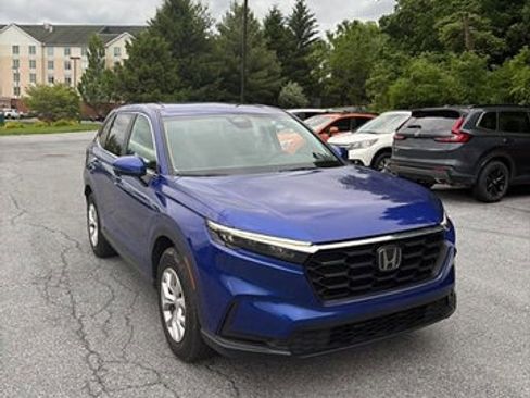 Certified 2025 Honda CR-V LX image 3