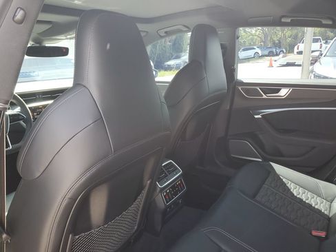 Used 2024 Audi RS 7 Performance w/ Gray RS Design Package Plus AWD/4WD image 18