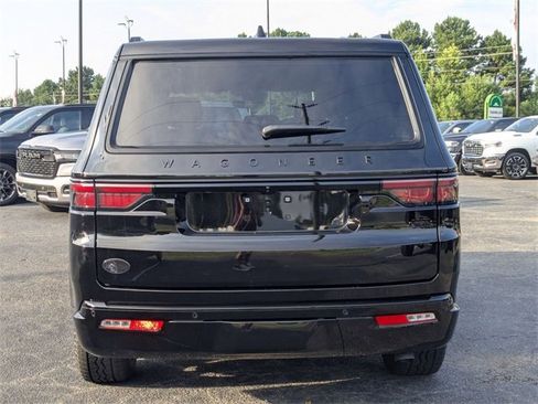 New 2025 Jeep Wagoneer Series II image 6