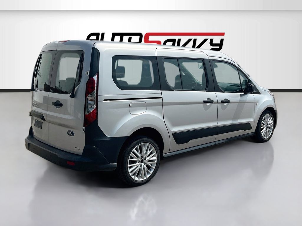 Used 2022 Ford Transit Connect XL FWD image 7