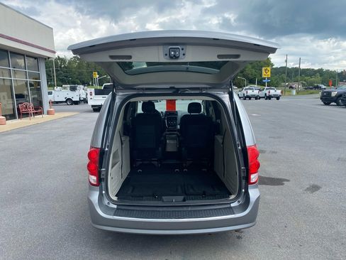 Used 2016 Dodge Grand Caravan SE w/ Quick Order Package 29E SE image 27