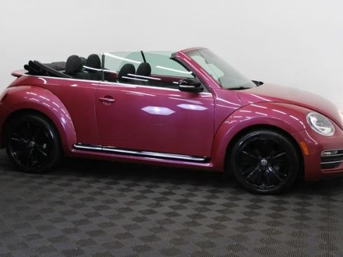 Used 2017 Volkswagen Beetle #PinkBeetle FWD image 6