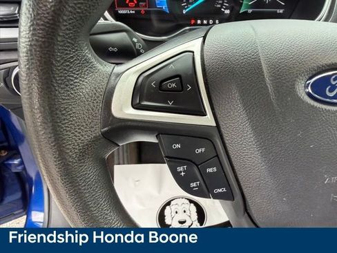 Used 2016 Ford Fusion SE FWD image 18