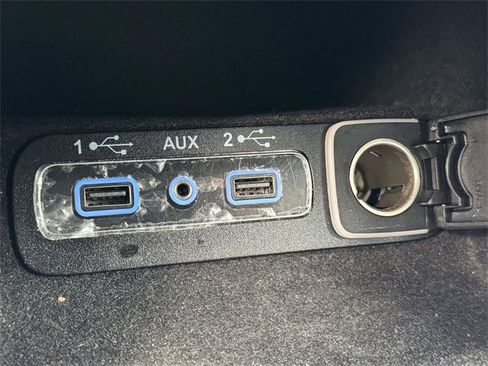 Used 2020 Jeep Grand Cherokee Summit image 6