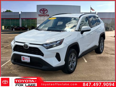 Used 2024 Toyota RAV4 XLE FWD image 1