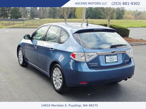 Used 2010 Subaru Impreza 2.5i Premium image 3