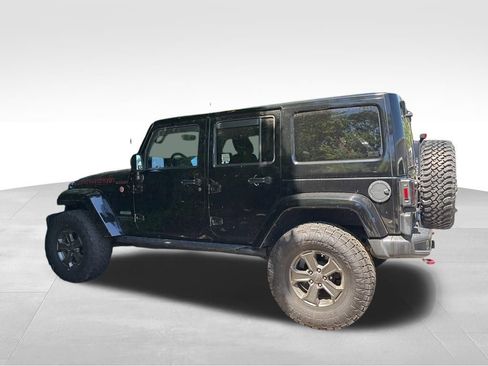 Used 2017 Jeep Wrangler Unlimited Rubicon AWD/4WD image 3