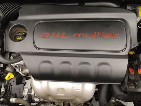 Used 2021 Jeep Compass Sport FWD image 30