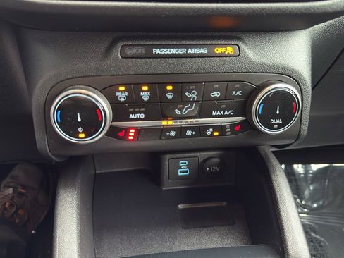 Certified 2023 Ford Escape Active image 28