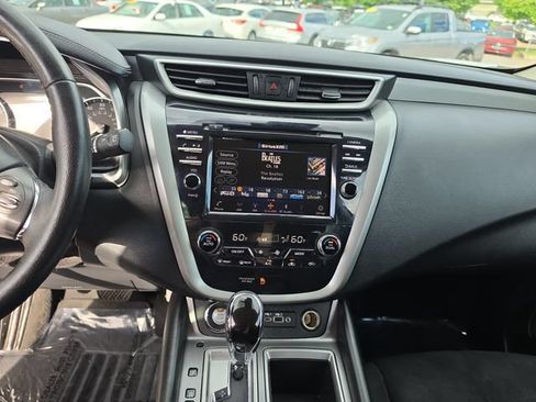 Used 2021 Nissan Murano SV AWD/4WD image 17