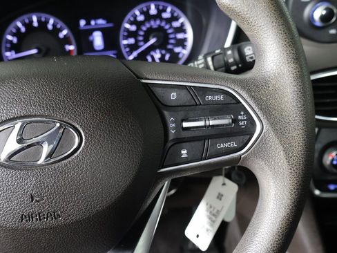 Used 2020 Hyundai Santa Fe SE image 38