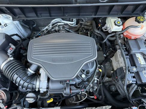 Used 2018 GMC Acadia SLT FWD image 33