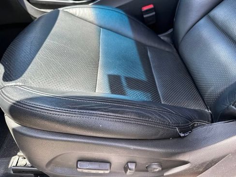 Used 2016 Hyundai Santa Fe SE FWD image 33