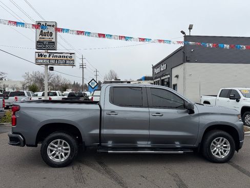 Used 2022 Chevrolet Silverado 1500 RST image 9