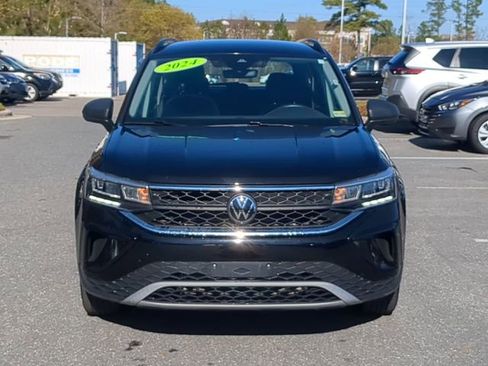 Used 2024 Volkswagen Taos S image 9