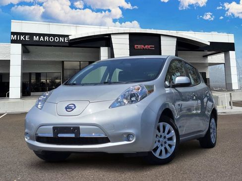 Used 2017 Nissan Leaf S w/ Charge Package FWD image 1