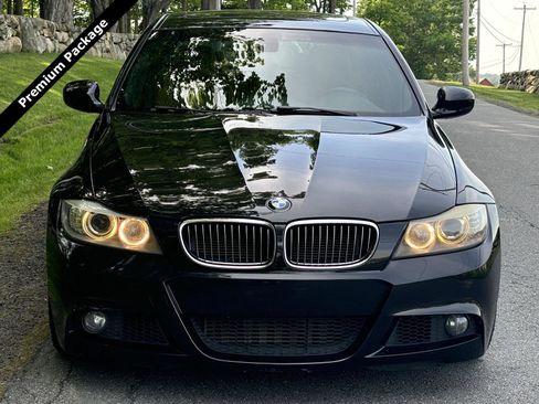 Used 2011 BMW 335i Sedan RWD image 4