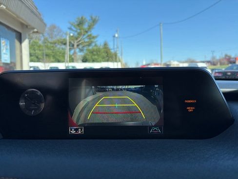 Used 2021 Lexus UX 250h w/ Premium Package image 34