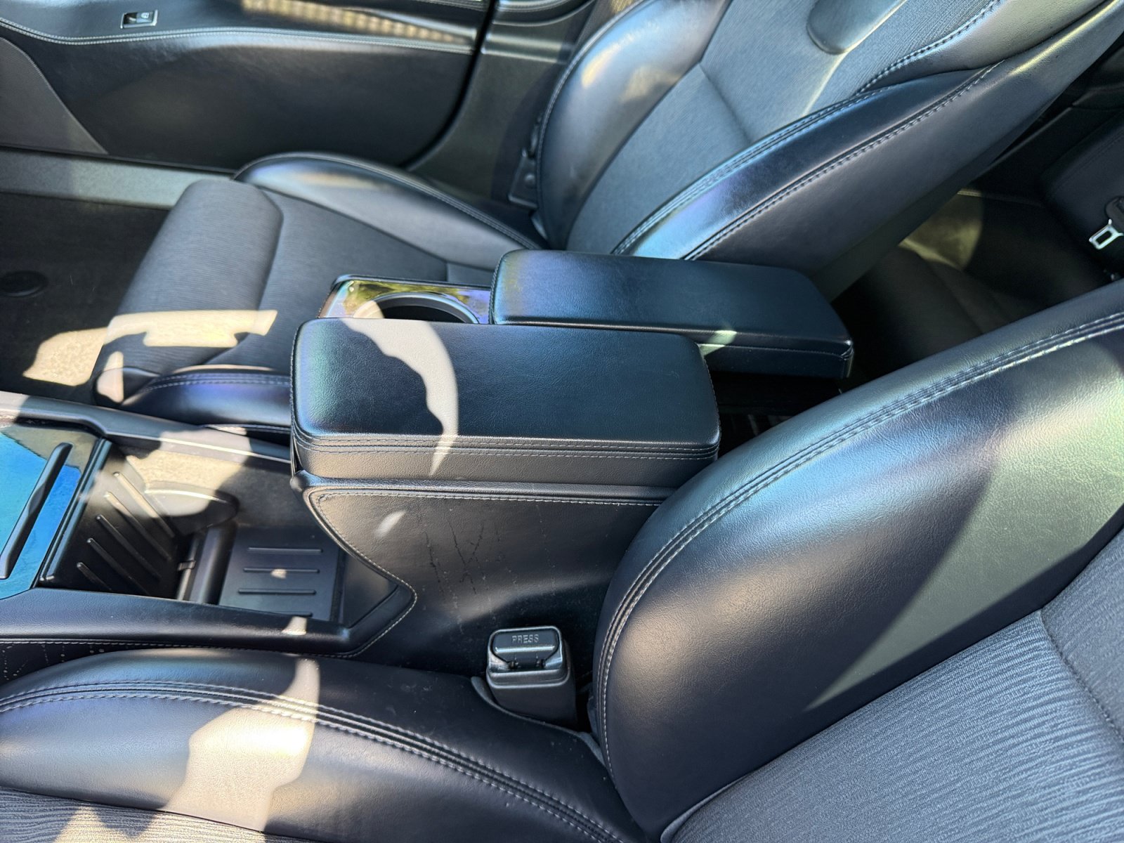 Used 2018 Tesla Model S 75D AWD/4WD image 14
