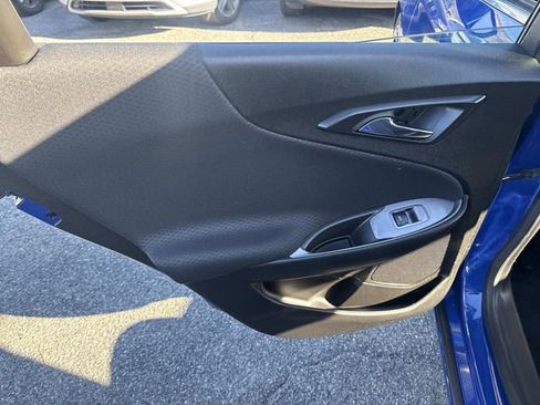 Used 2023 Chevrolet Malibu LT image 18