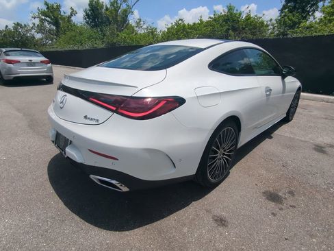 Used 2024 Mercedes-Benz CLE 300 4MATIC Coupe image 18