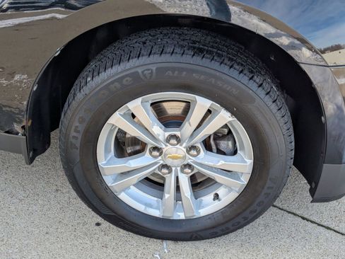 Used 2012 Chevrolet Equinox LS image 27