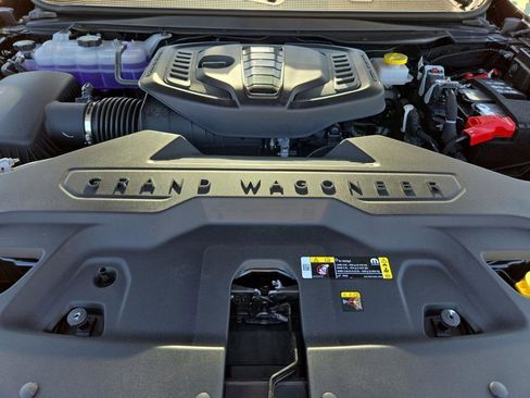 New 2026 Jeep Grand Wagoneer 2WD w/ Premium Group I image 34