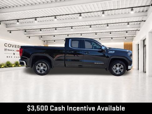 New 2026 GMC Sierra 1500 SLE w/ Preferred Package RWD image 15