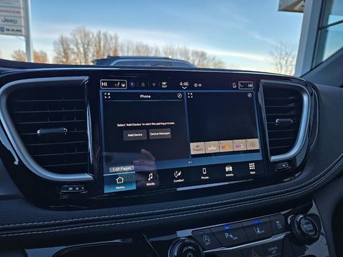 New 2026 Chrysler Pacifica Select w/ S Appearance Package image 48