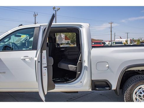 Used 2020 Chevrolet Silverado 2500 LT w/ Remote Start Package AWD/4WD image 15