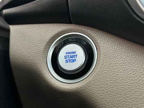 Used 2020 Hyundai Tucson Limited image 22