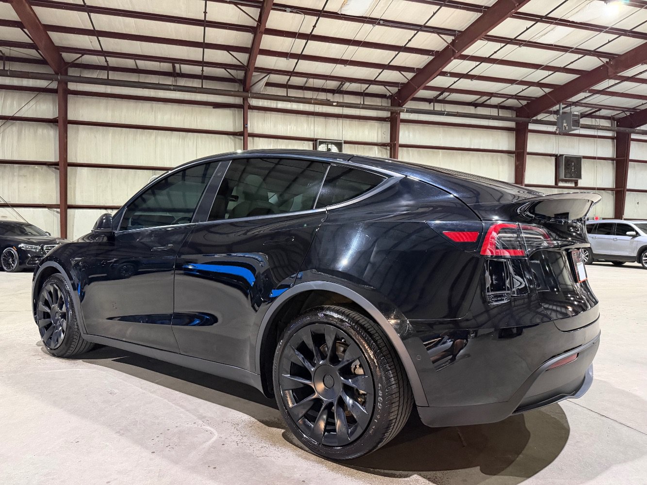 Used 2020 Tesla Model Y Long Range AWD/4WD image 7