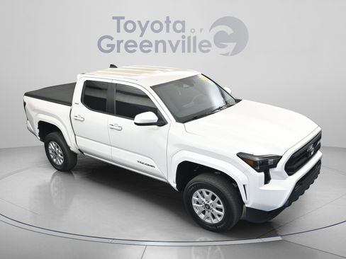 Certified 2024 Toyota Tacoma SR5 RWD image 20